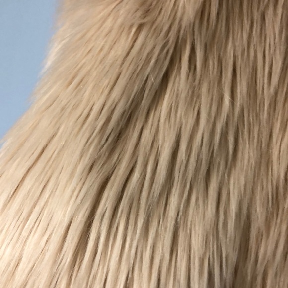 FOREVER 21 PINK FAUX FUR COAT - Picture 2 of 2